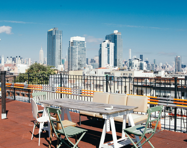 292 Bedford Ave 11249 - Photo Thumbnail 9