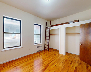 West 80th Street - Photo Thumbnail 2