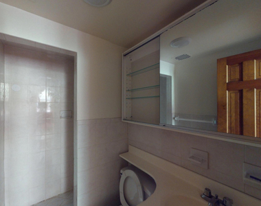 West 93rd Street - Photo Thumbnail 5
