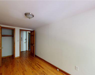 West 93rd Street - Photo Thumbnail 3