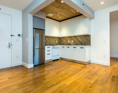69 Ten Eyck St 11206 - Photo Thumbnail 4