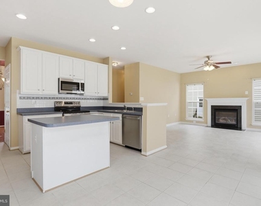 341 Bullskin Street - Photo Thumbnail 12