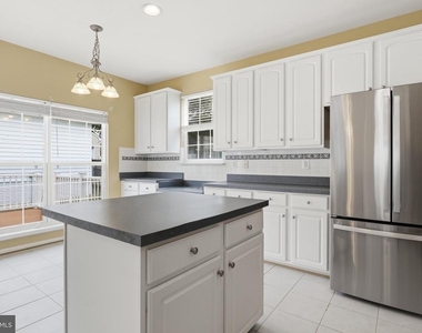 341 Bullskin Street - Photo Thumbnail 14