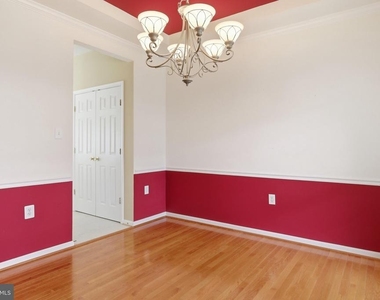 341 Bullskin Street - Photo Thumbnail 3