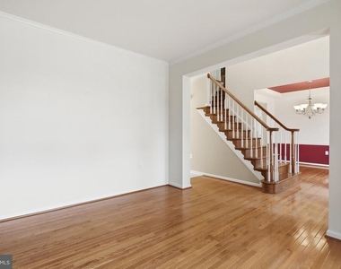 341 Bullskin Street - Photo Thumbnail 6