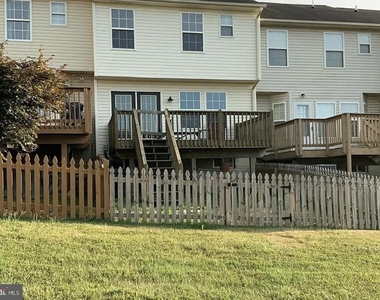 100 Quince Tree Drive - Photo Thumbnail 13