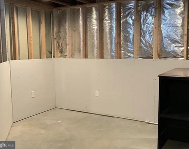 100 Quince Tree Drive - Photo Thumbnail 11