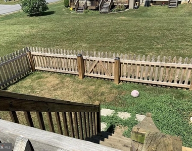 100 Quince Tree Drive - Photo Thumbnail 15