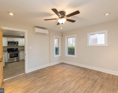 550 N Loudoun Street - Photo Thumbnail 10
