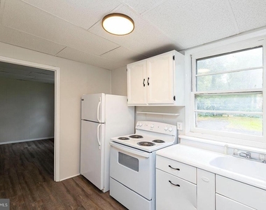 545 N Loudoun Street - Photo Thumbnail 7