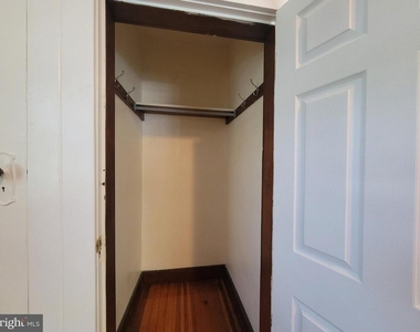 537 N Loudoun Street - Photo Thumbnail 17