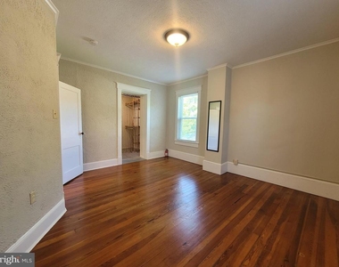 537 N Loudoun Street - Photo Thumbnail 13