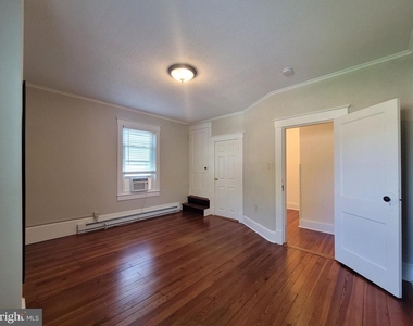 537 N Loudoun Street - Photo Thumbnail 15