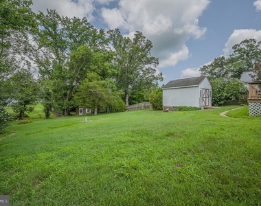 51 Virginia Avenue - Photo Thumbnail 8