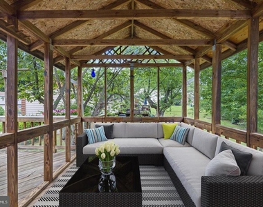 13501 Kelmont Court - Photo Thumbnail 19