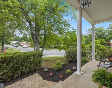 13501 Kelmont Court - Photo Thumbnail 33