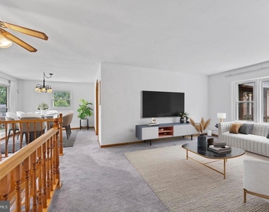 13501 Kelmont Court - Photo Thumbnail 4