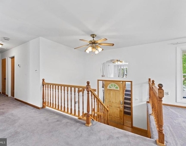 13501 Kelmont Court - Photo Thumbnail 2