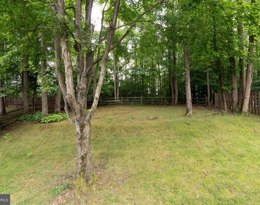 13016 Pilgrims Inn Drive - Photo Thumbnail 45