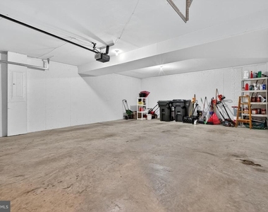 7629 Hamelin Lane - Photo Thumbnail 44