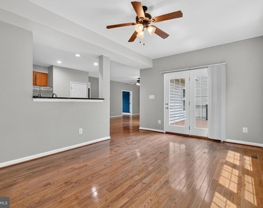 7629 Hamelin Lane - Photo Thumbnail 18
