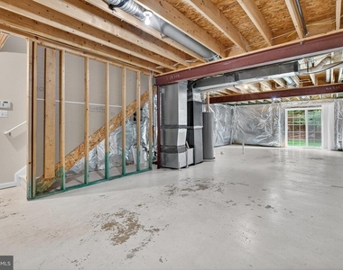 7629 Hamelin Lane - Photo Thumbnail 42