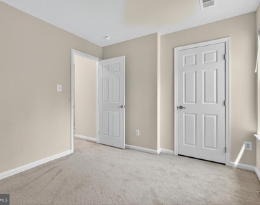 7629 Hamelin Lane - Photo Thumbnail 40
