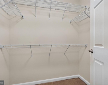 7629 Hamelin Lane - Photo Thumbnail 29
