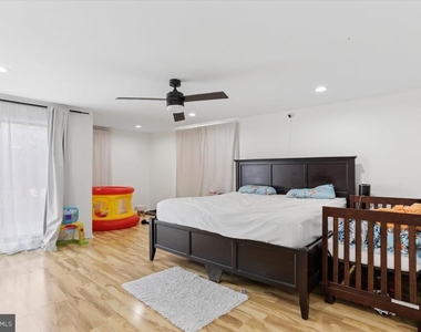 129 Willow Place - Photo Thumbnail 12