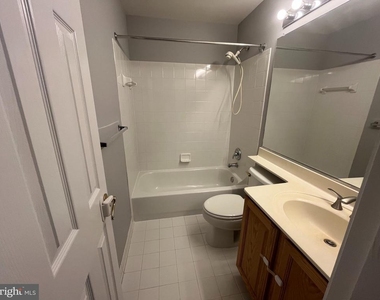 47670 Loweland Terrace - Photo Thumbnail 17