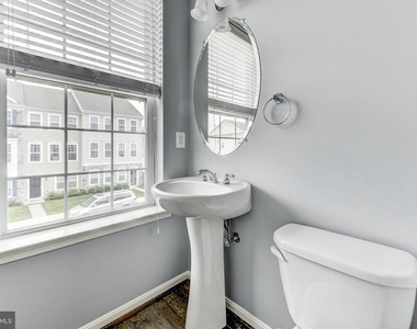 44104 Turf Field Square - Photo Thumbnail 14