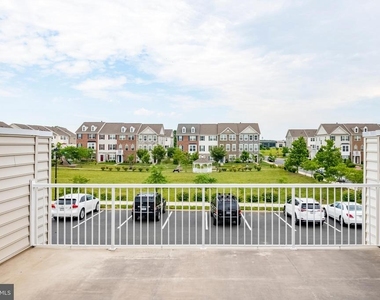 44104 Turf Field Square - Photo Thumbnail 36