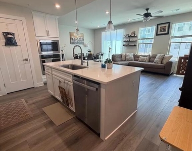 42613 Pitlochry Terrace - Photo Thumbnail 8