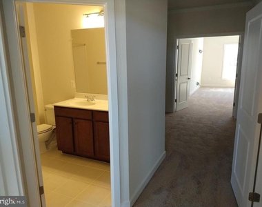 42287 Crawford Terrace - Photo Thumbnail 11