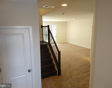 42287 Crawford Terrace - Photo Thumbnail 1