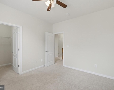 20920 Ashburn Heights Drive - Photo Thumbnail 35