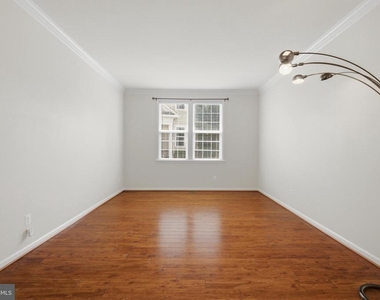 20920 Ashburn Heights Drive - Photo Thumbnail 9