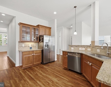 20920 Ashburn Heights Drive - Photo Thumbnail 13