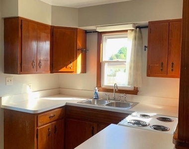 110 Pershing Avenue Nw - Photo Thumbnail 15