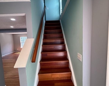 43986 Bonlee Square - Photo Thumbnail 11