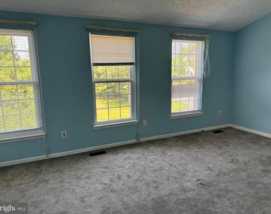 43986 Bonlee Square - Photo Thumbnail 13