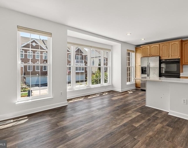 26101 Nimbleton Square - Photo Thumbnail 24