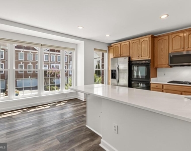 26101 Nimbleton Square - Photo Thumbnail 14