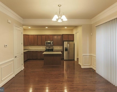 20725 Jennifer Ann Drive - Photo Thumbnail 2