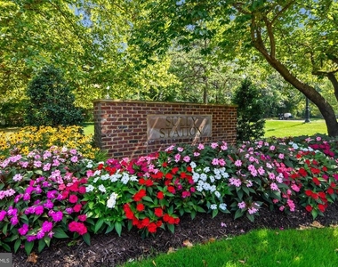 14634 Battery Ridge Lane - Photo Thumbnail 32