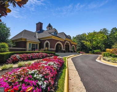14634 Battery Ridge Lane - Photo Thumbnail 23