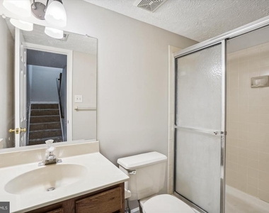 14634 Battery Ridge Lane - Photo Thumbnail 17