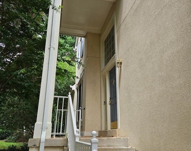 1369 Park Garden Lane - Photo Thumbnail 30