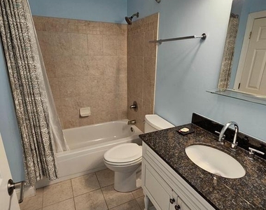 1369 Park Garden Lane - Photo Thumbnail 17