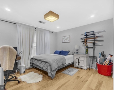 7113 Latour Court - Photo Thumbnail 21